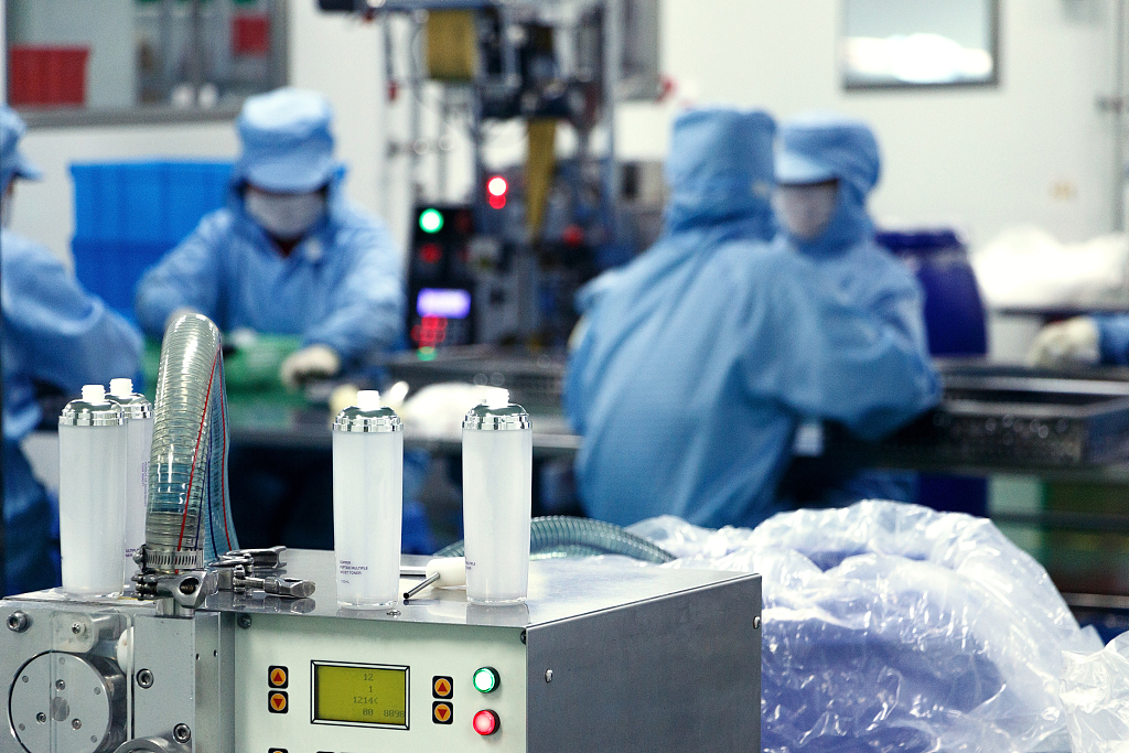 46万网友云监工84生产线