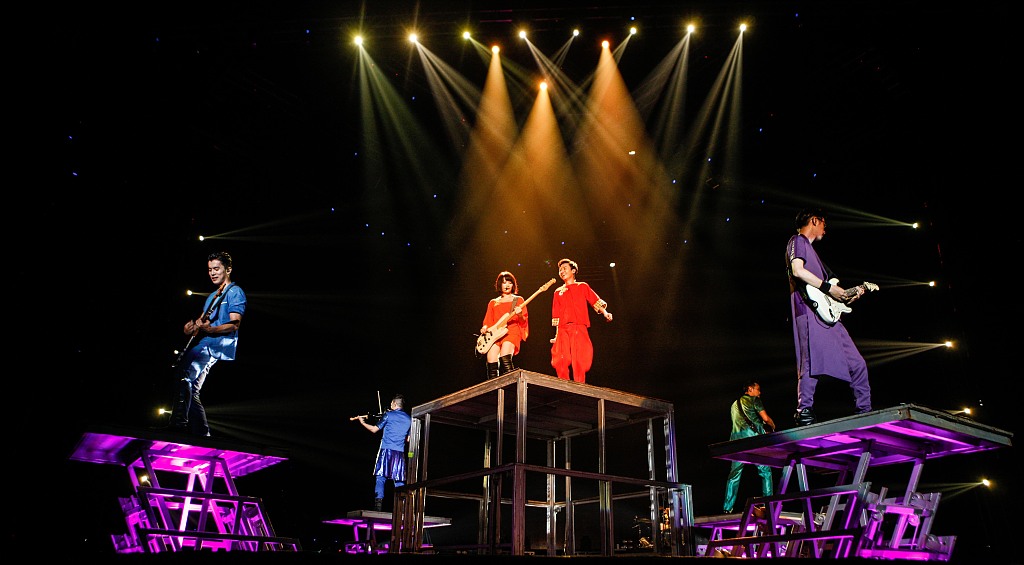 苏打绿新歌复出引回忆杀，背后是台湾乐团的主流