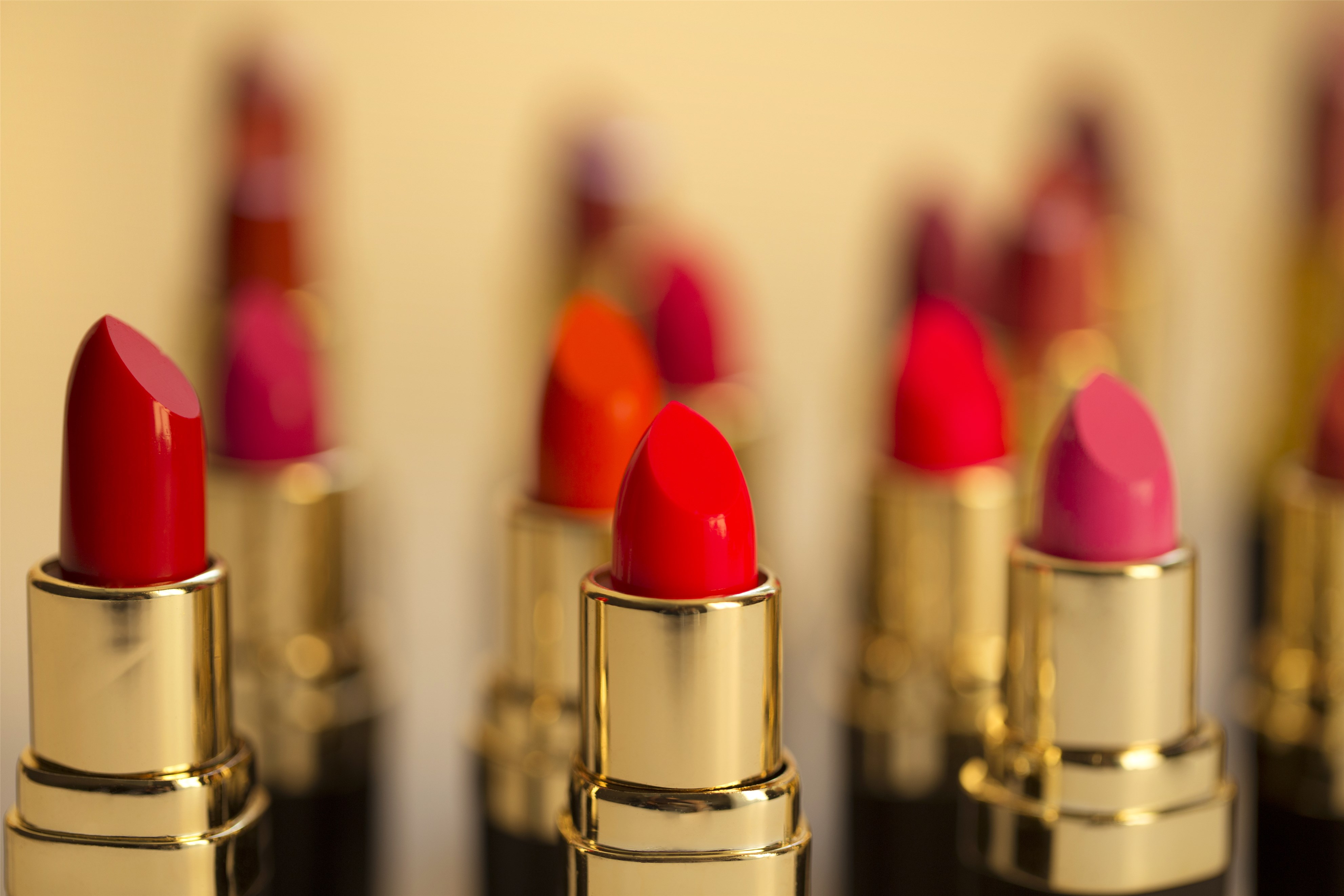 爱马仕们的彩妆野心