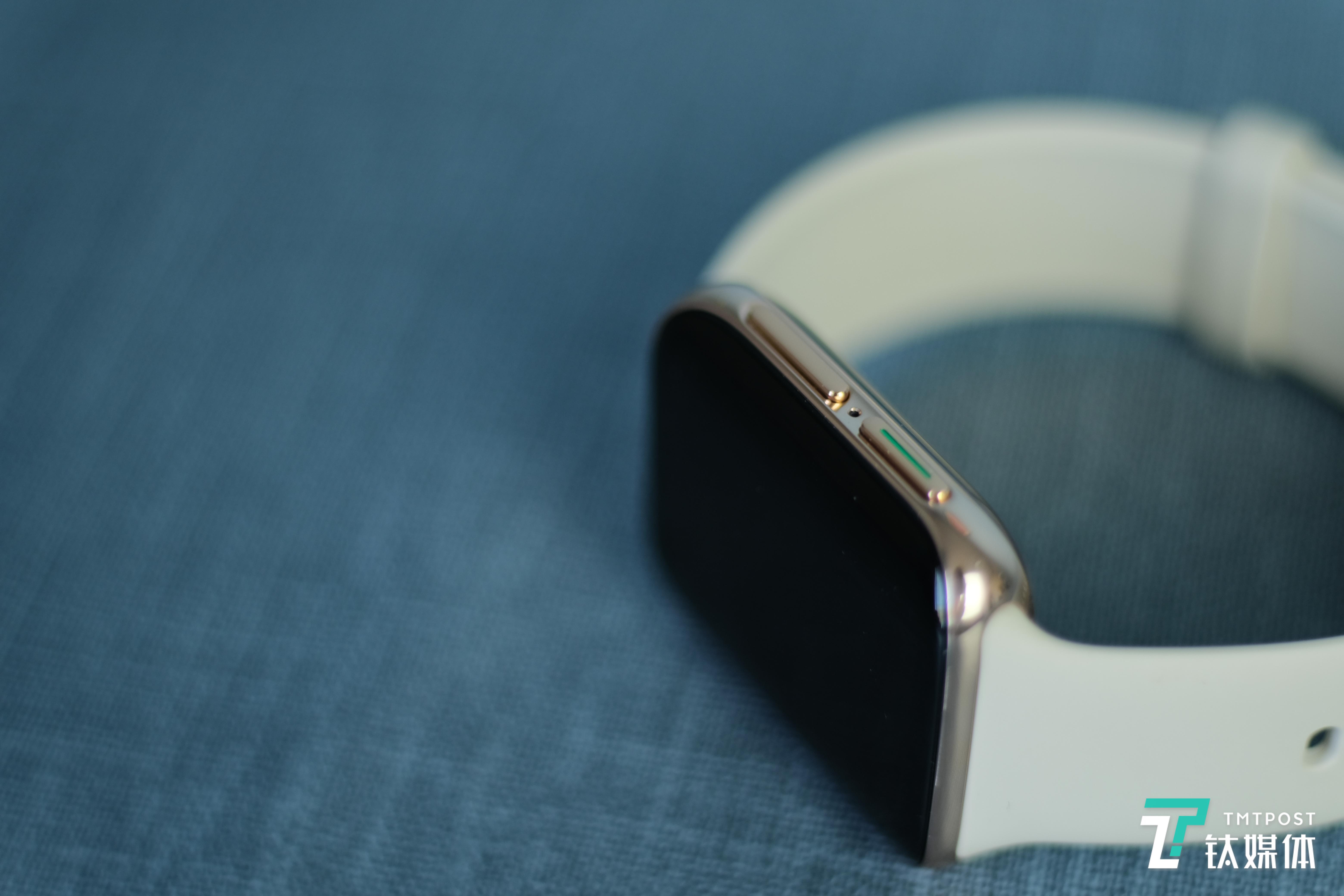 OPPO Watch 侧边按键