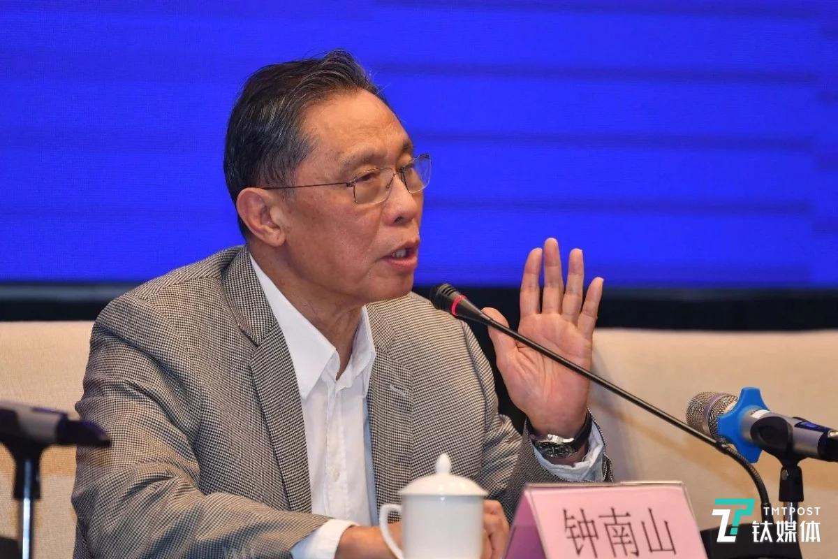 钟南山团队再发科研成果，系迄今为止最全面的回顾性论文