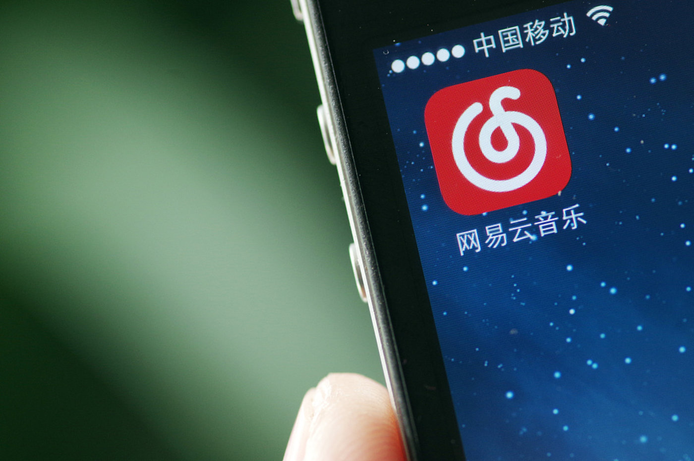 子品牌出击，网易云音乐“功守道”