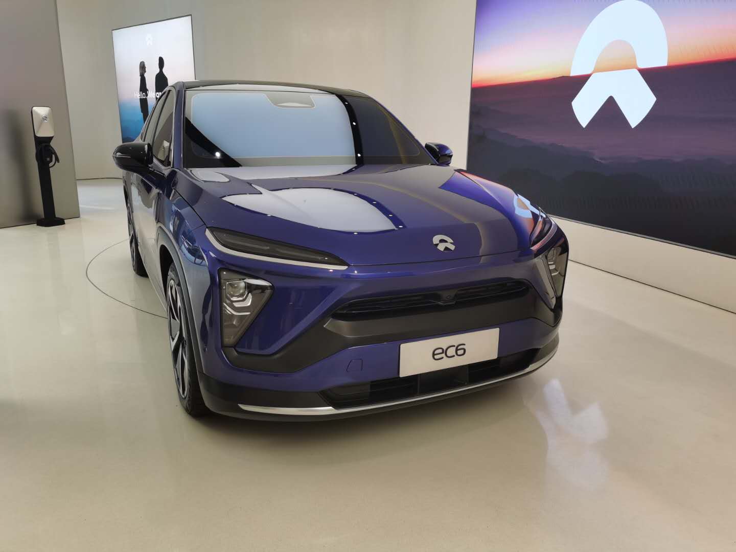 蔚来交卷：营收78.2亿元，预计今年Q2毛利转正