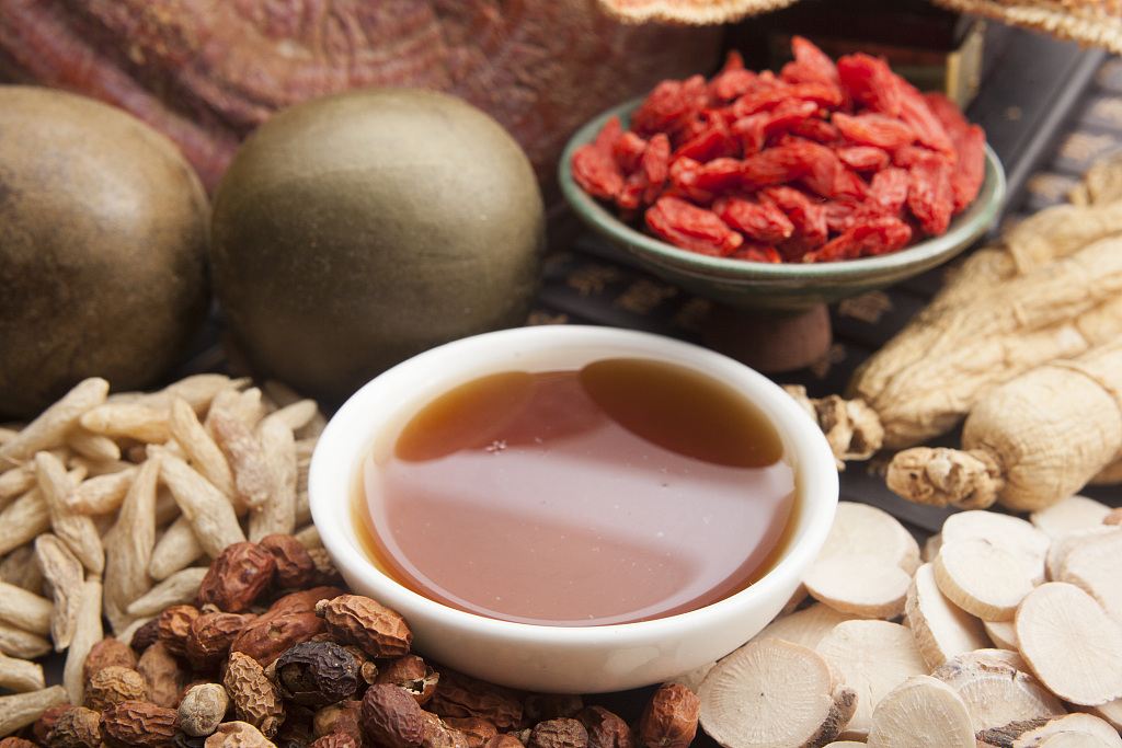 海外民众疯抢板蓝根，中药也要成为国货之光了？