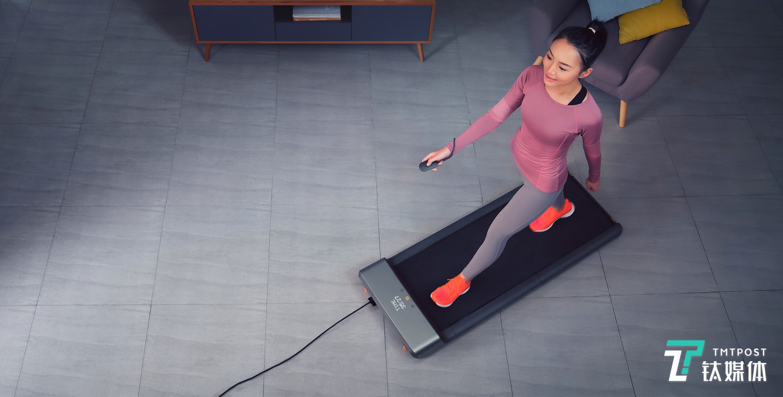 确立标准不到一年就卖断货，这家公司是如何做好“走步机”的？