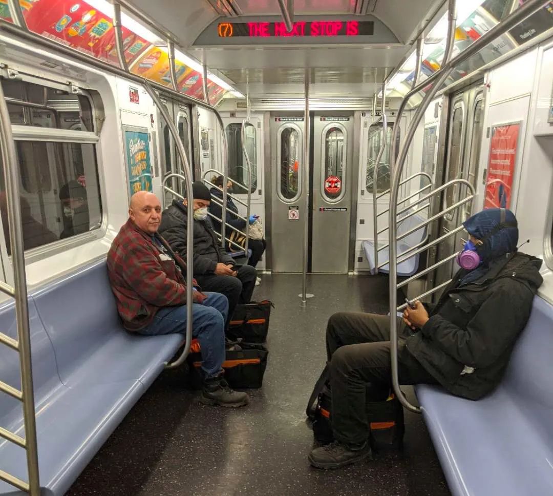 华人亲历纽约停摆：新冠疫情笼罩下成为870万人的空城