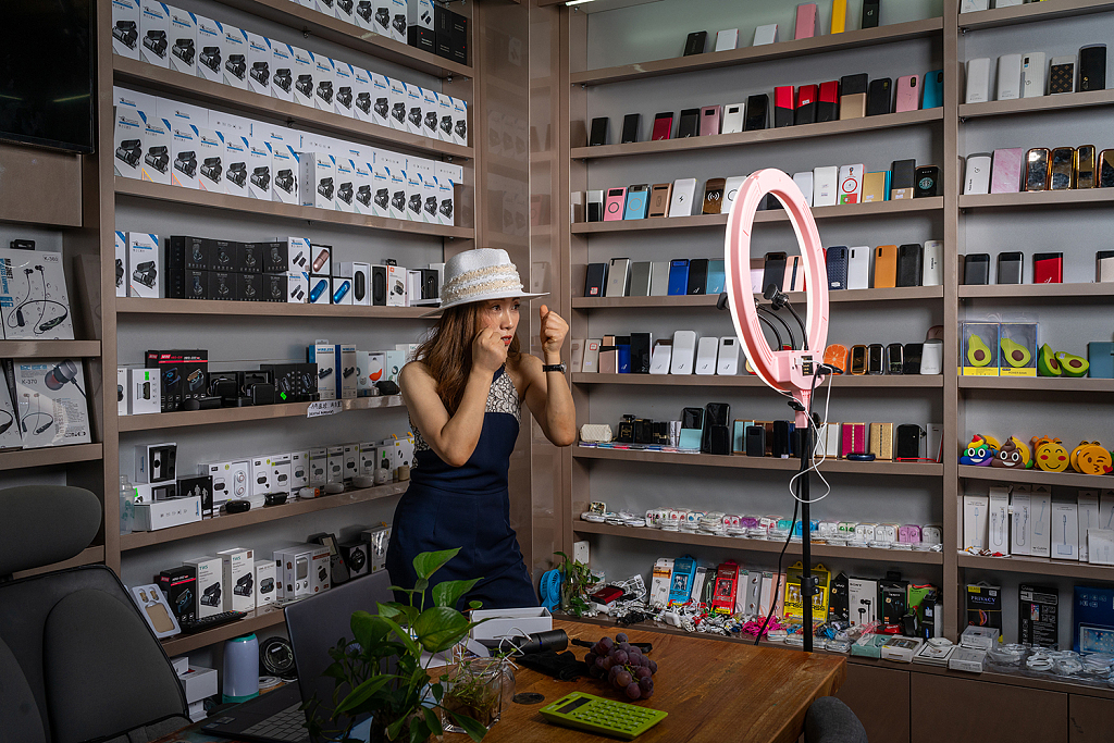 人生不想输，直播去义乌