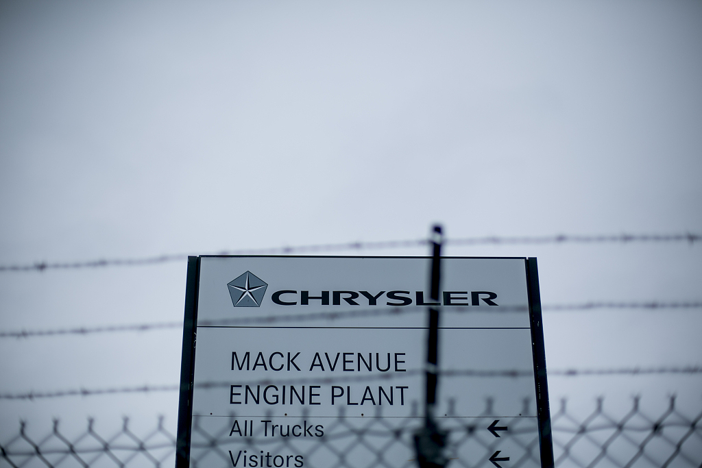 市值腰斩、工人感染死亡，FCA正在承受意大利轻视疫情的后果