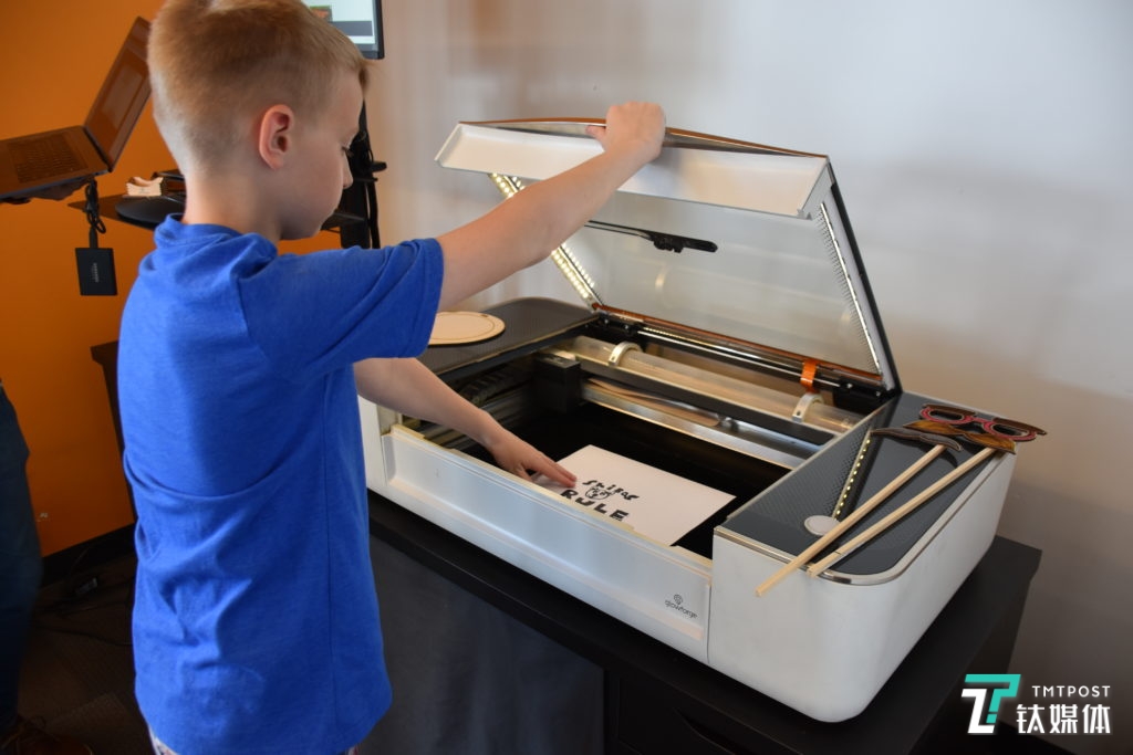 小学生“五一”在家上网课，打印机该怎么选？丨钛度实验室