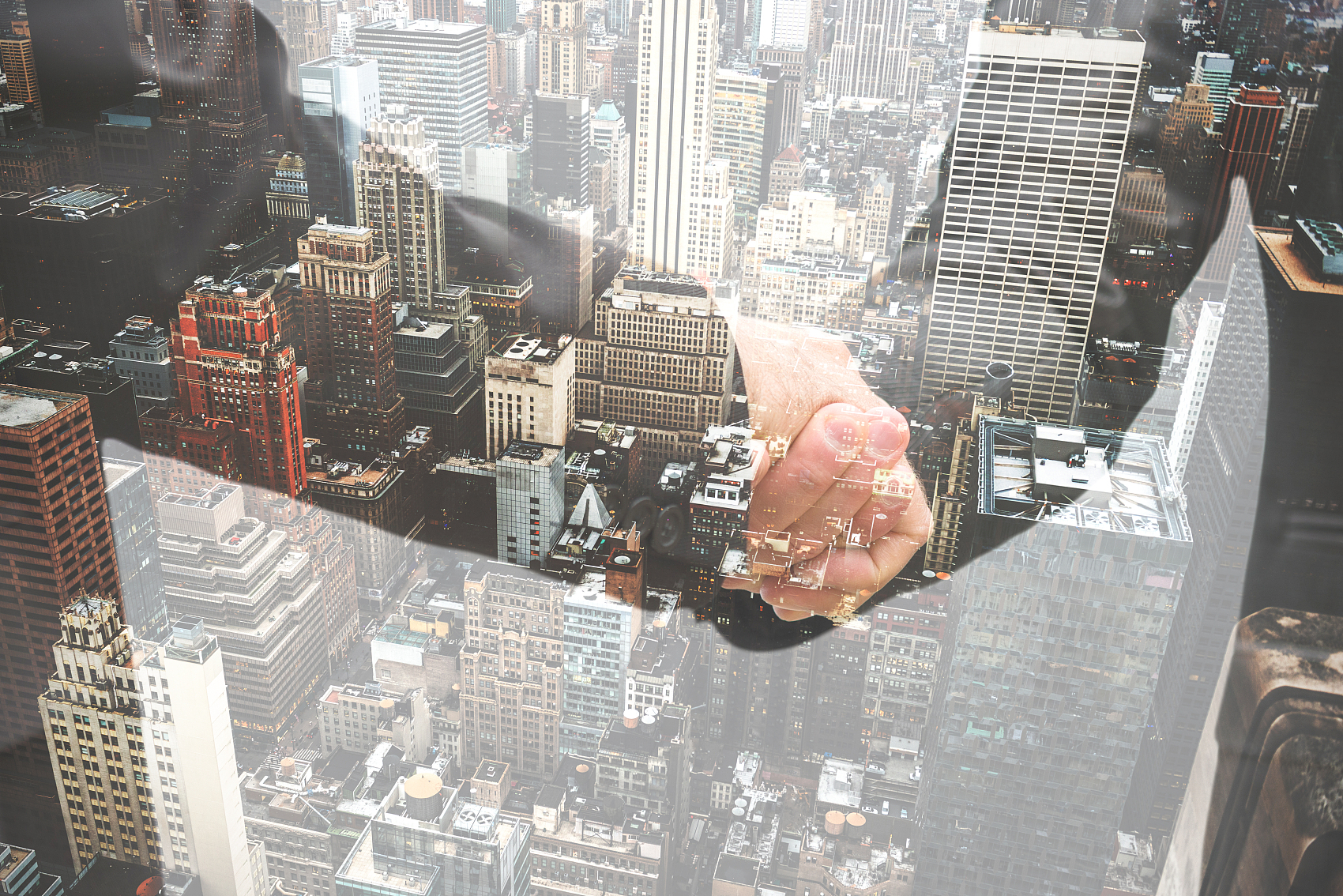 国美引流，黄峥找货