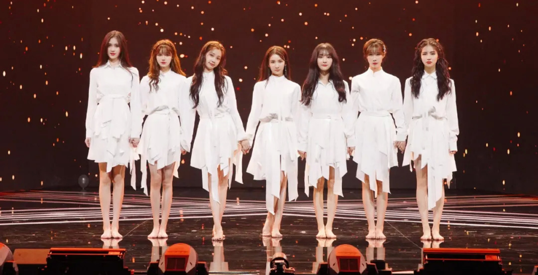 品牌花样百出，粉丝疯狂买单，《青春有你2》成偶像带货现场