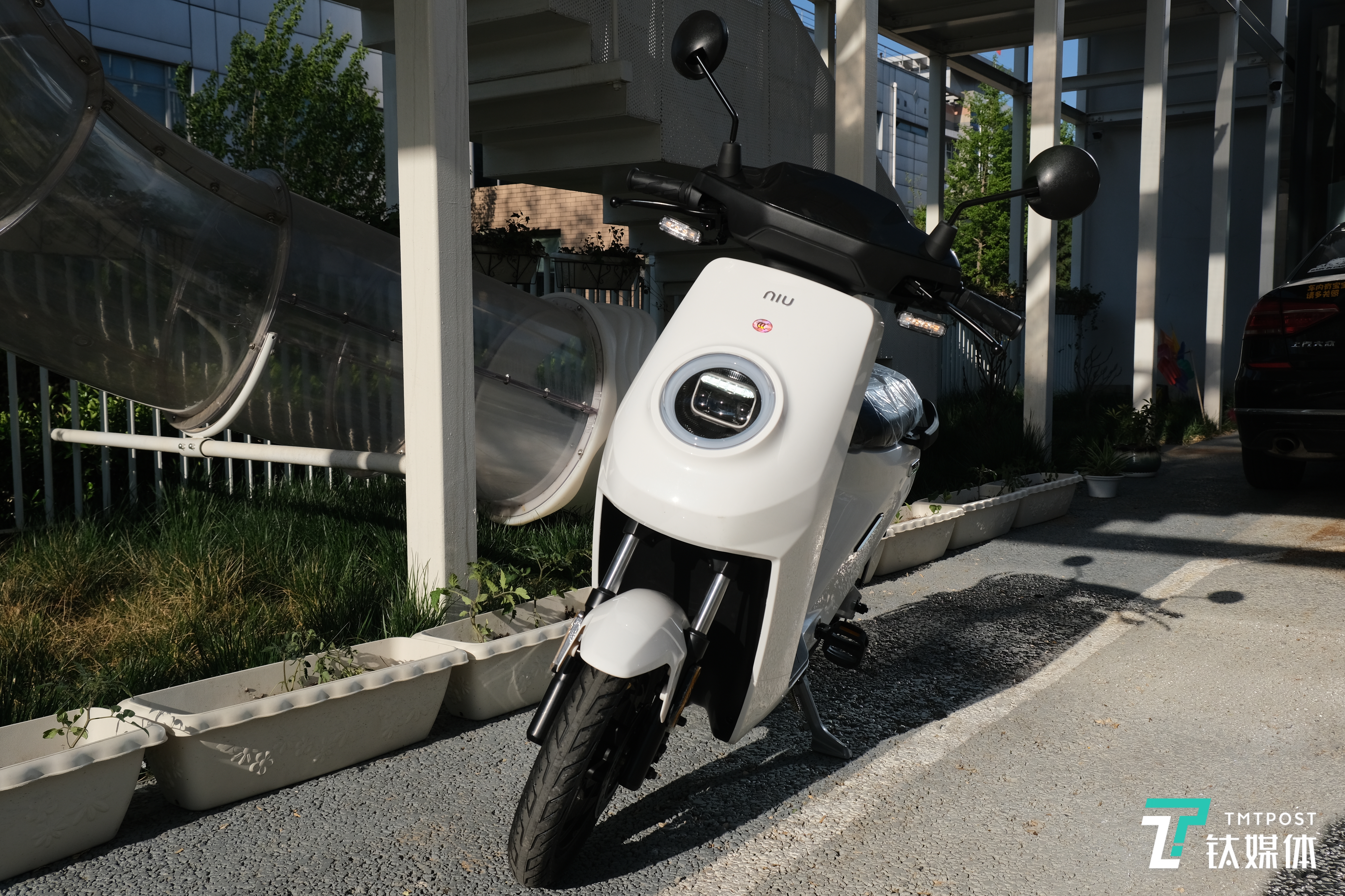 标志性的&ldquo;天使眼&rdquo;设计