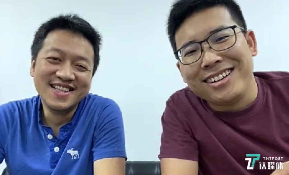 左：黄炜，右：温言杰