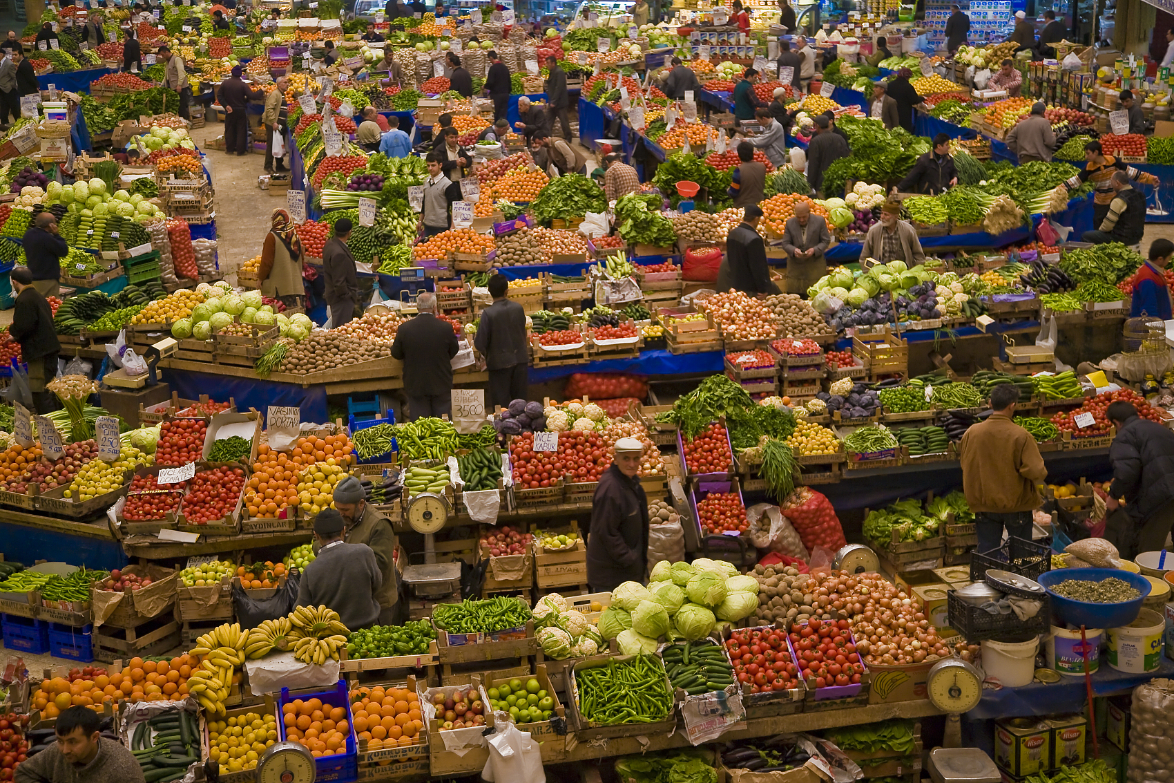 社区电商的底色，是阿里橙还是美团黄？