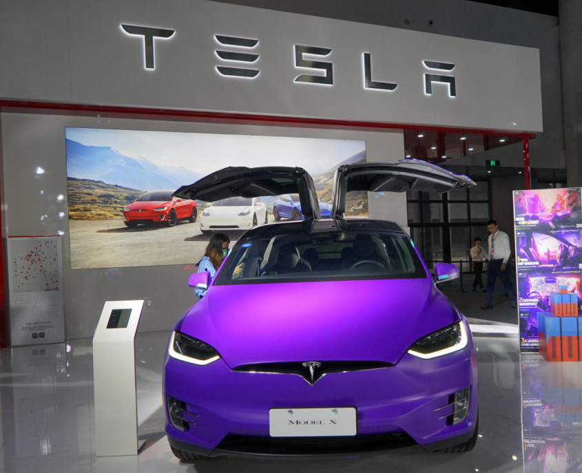 马斯克又画饼：特斯拉跑1000公里、卖17万、还不用人开…