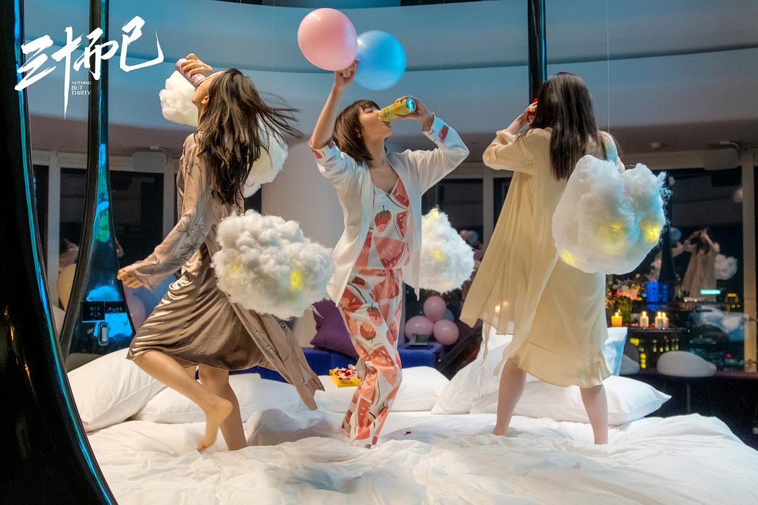 比起“顾佳”什么时候离婚，更值得关心的是卫视剧的首次“超前点播”