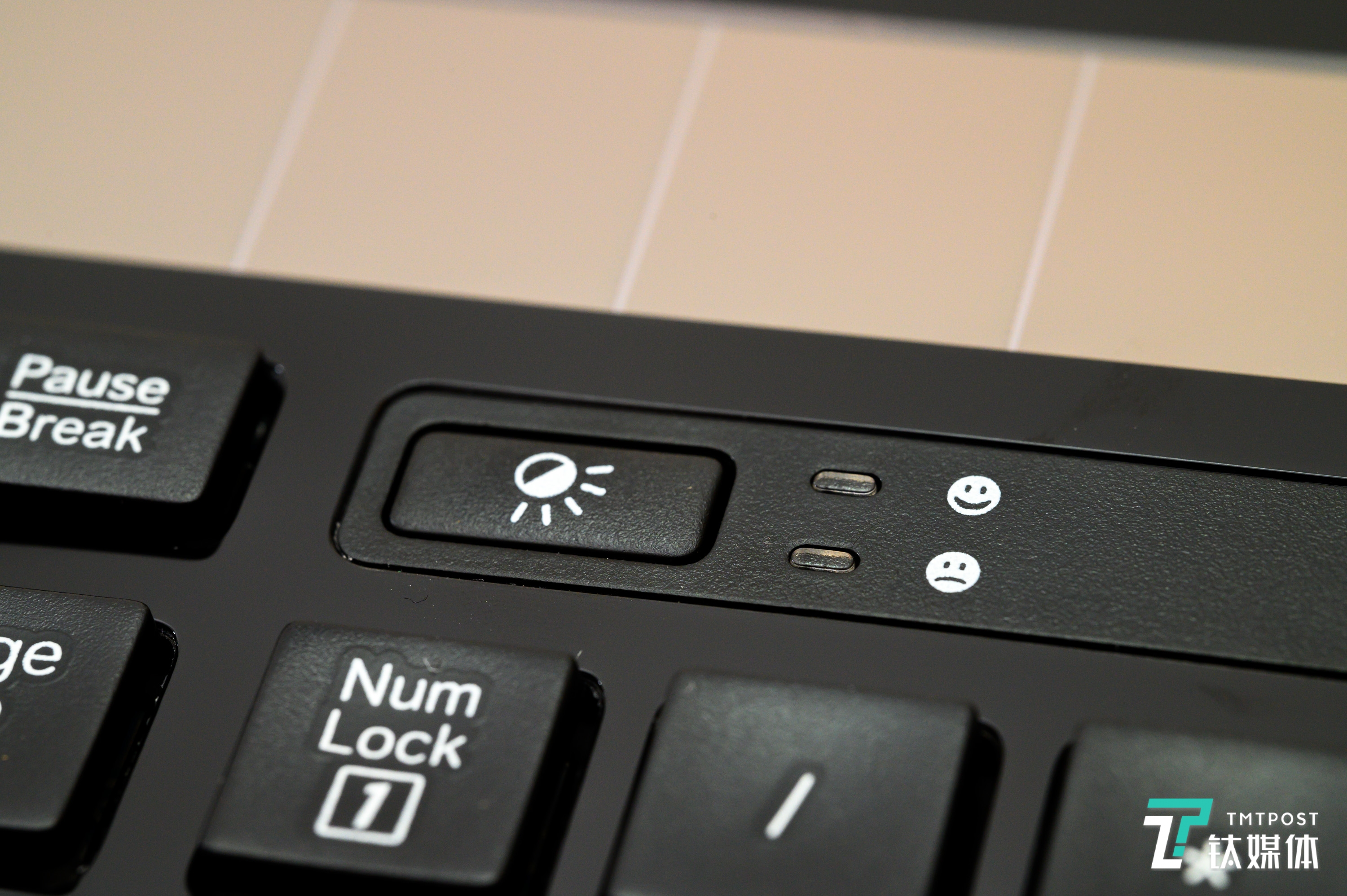 环境光检测按键