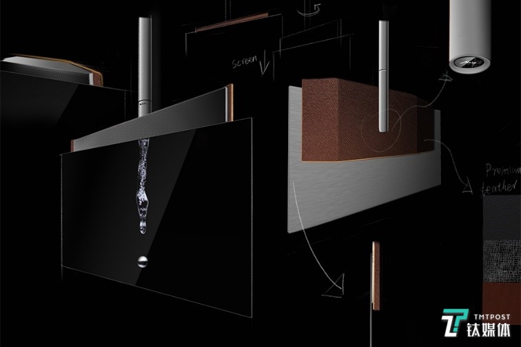 机身采用大量金属与皮革材质