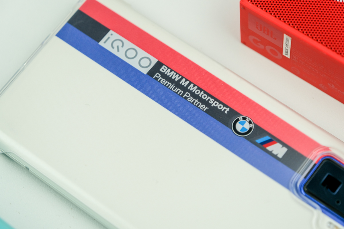 iQOO 5 Pro手机120W超级闪充实测 | 钛极客