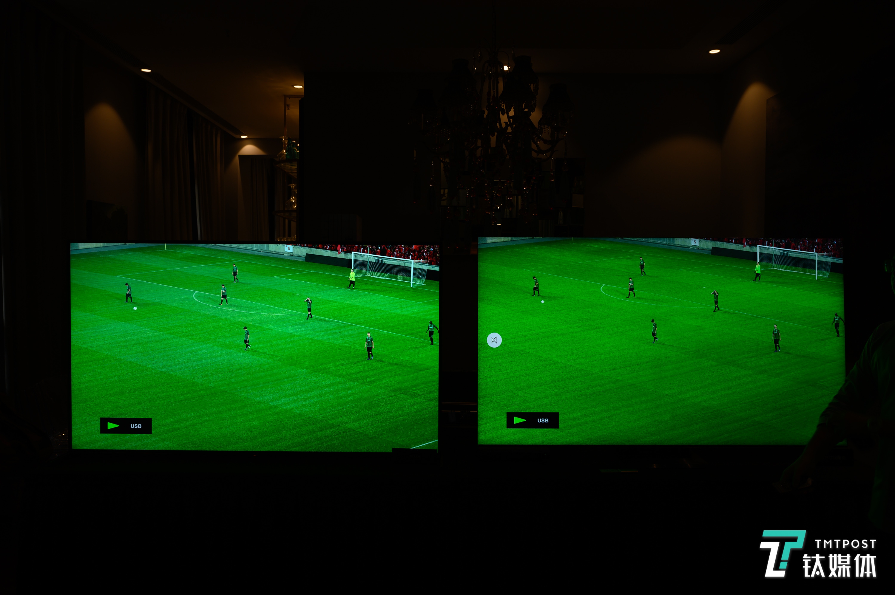 右侧三星产品草地处理颜色饱和度过高