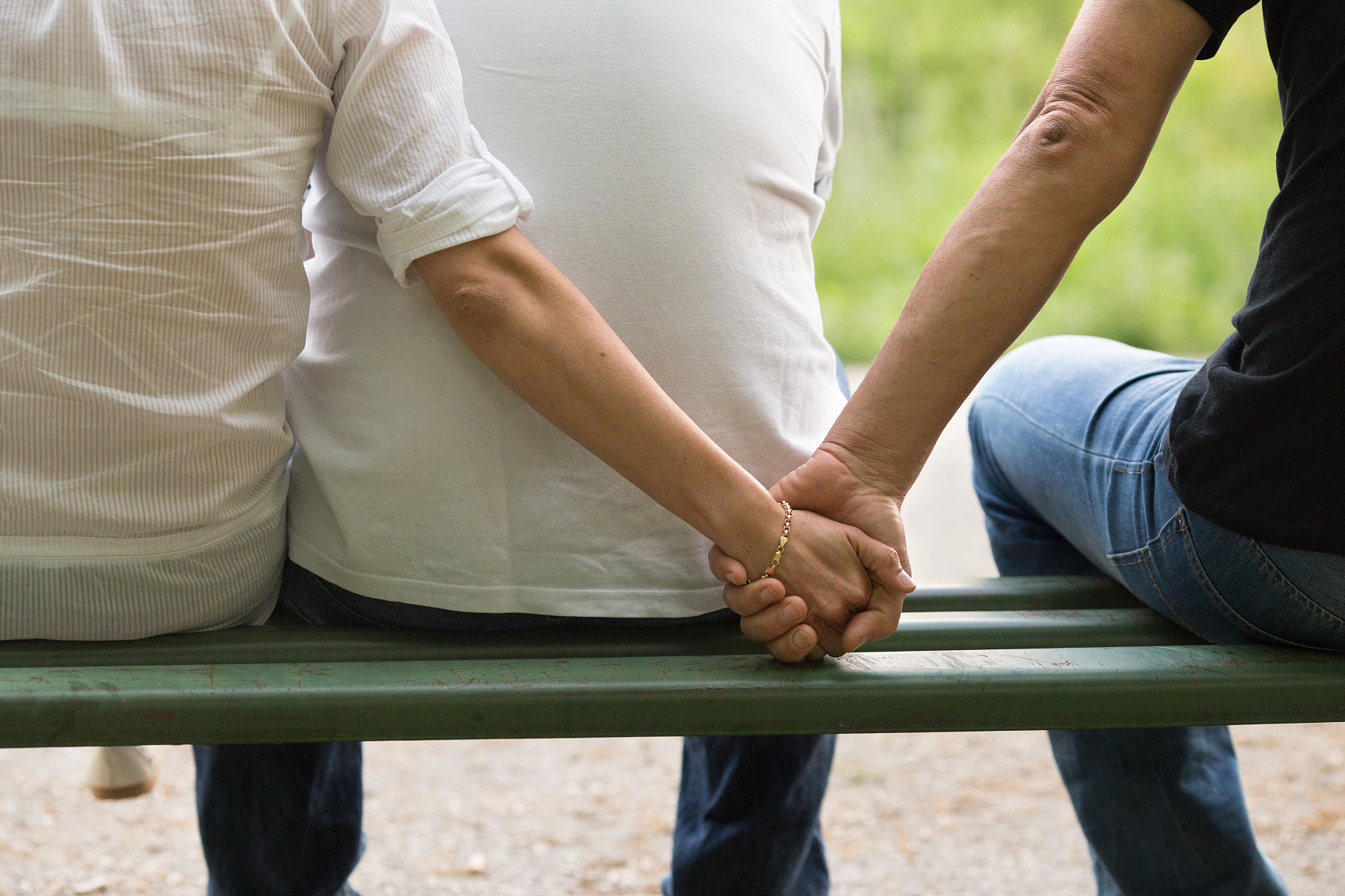 第三者调查、出轨取证、劝退小三，我们是年薪百万的“小三劝退师”