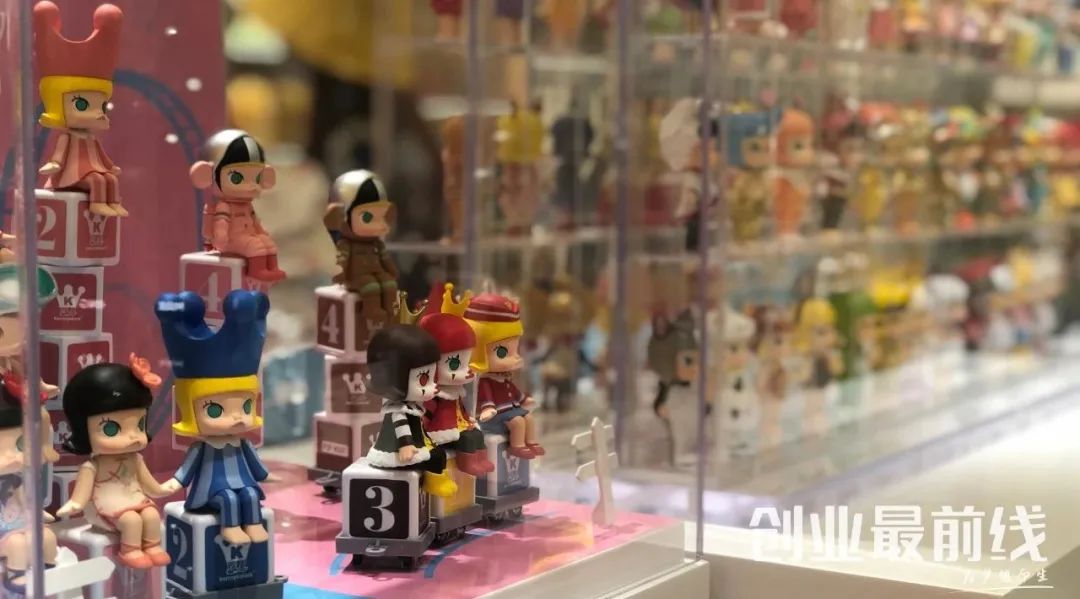 盲盒的金钱游戏