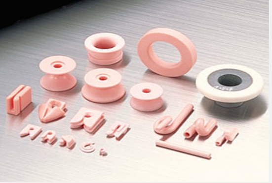 京瓷生产的用于纺织机械和鱼竿的陶瓷导向件