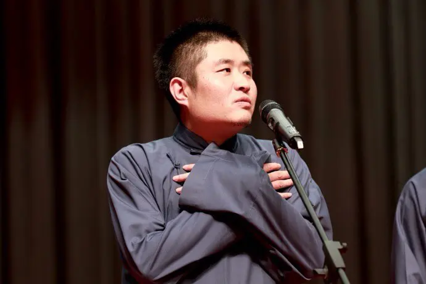 青曲社班主苗阜被打，掀开了陕派相声的江湖恩怨