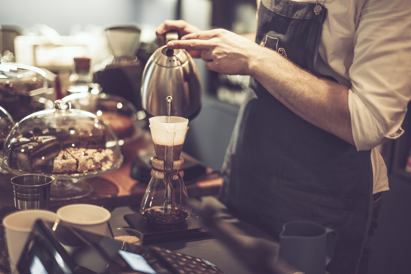 30分钟销量超去年双11总和，咖啡零售迎来现象级爆发