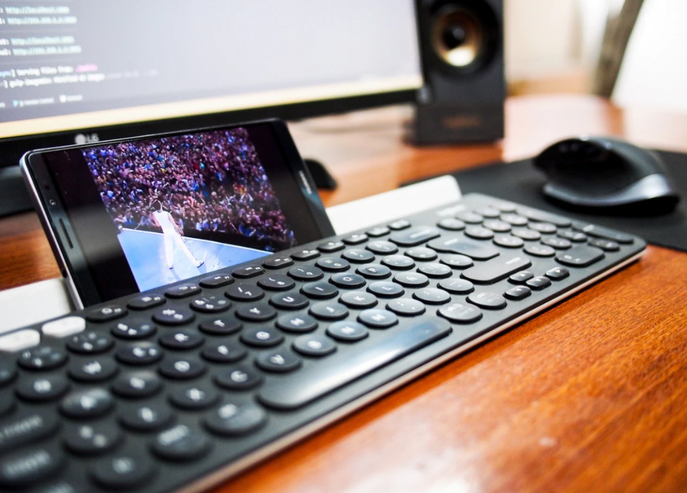 阿里入芒，爱腾涨价，长视频迎新战局？