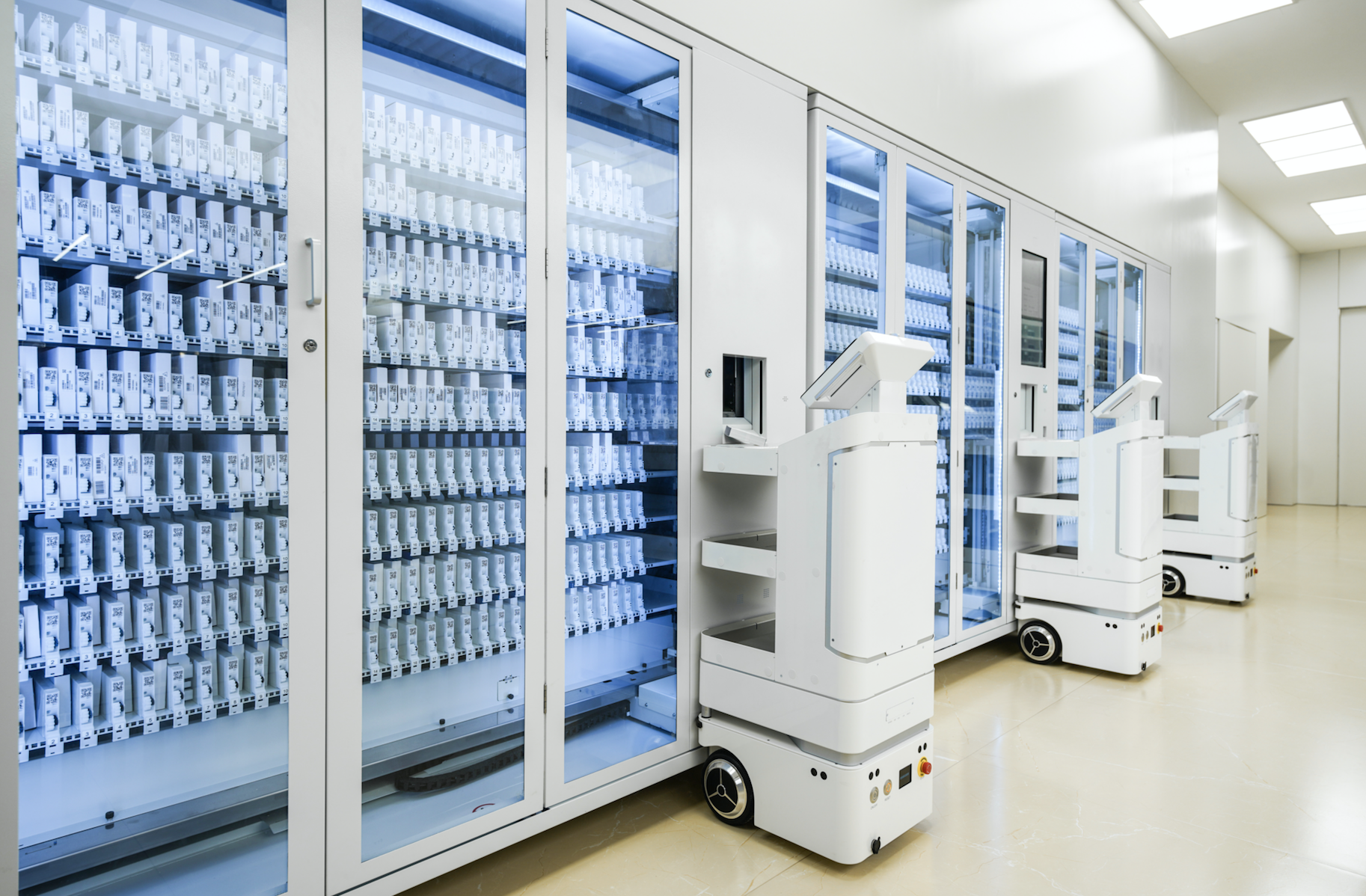 探秘华为新模式客户服务中心：不止有智能机器人，还有高标准服务