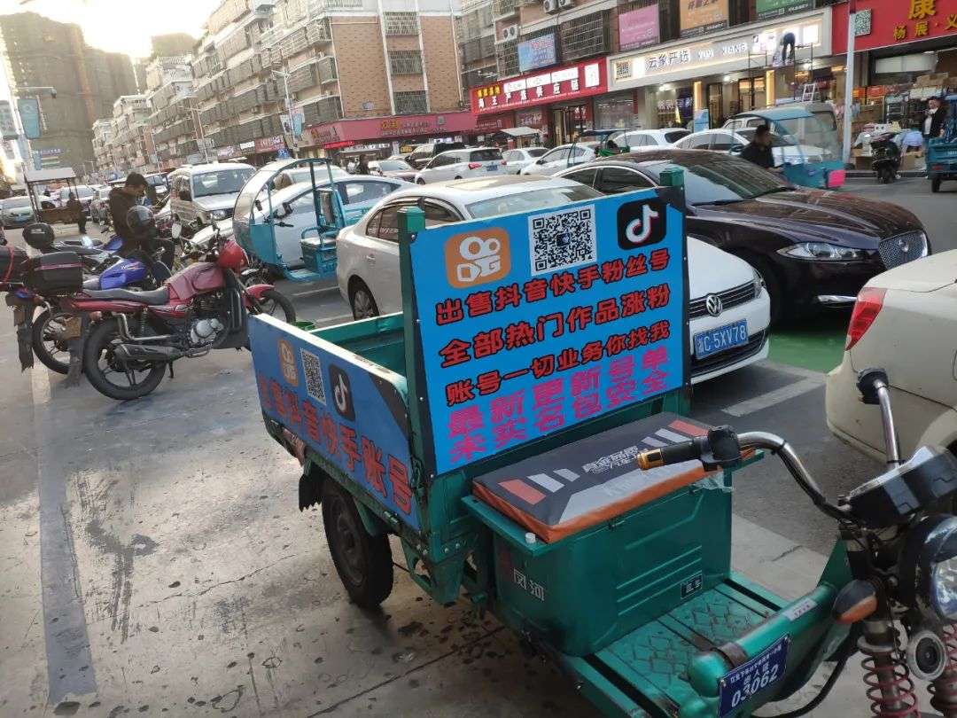 作者江小桥现场拍摄