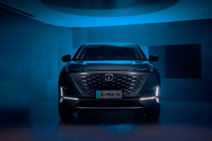 攒局新能源，长安缺C位