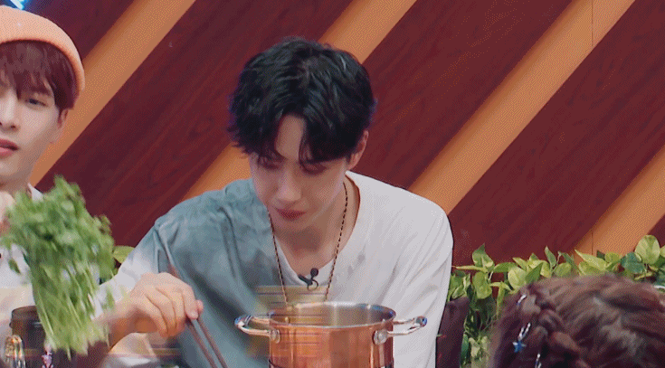 “王一博爱吃香菜”，食品饮料公司如何把它变成一个IP？