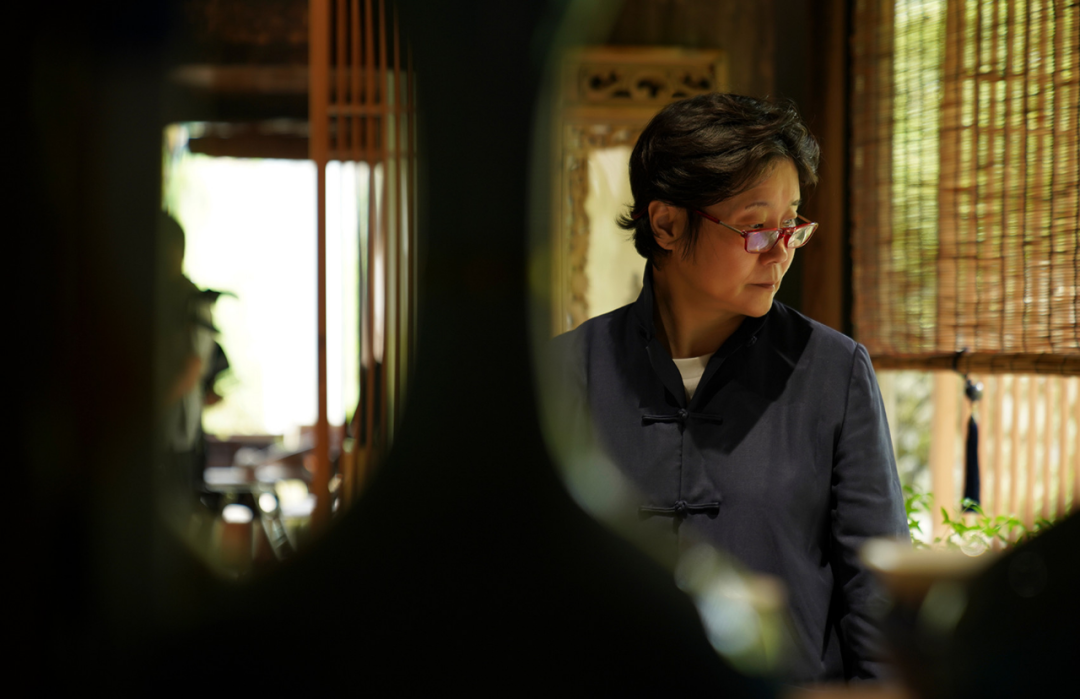 不想被装进框里的李少红