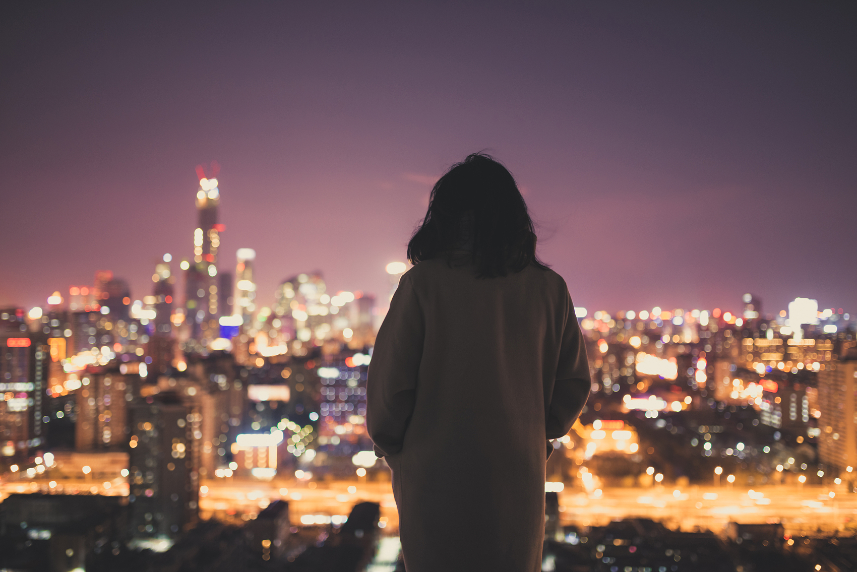 为拼多多守边疆的女孩，凌晨倒在了-20℃的冬夜