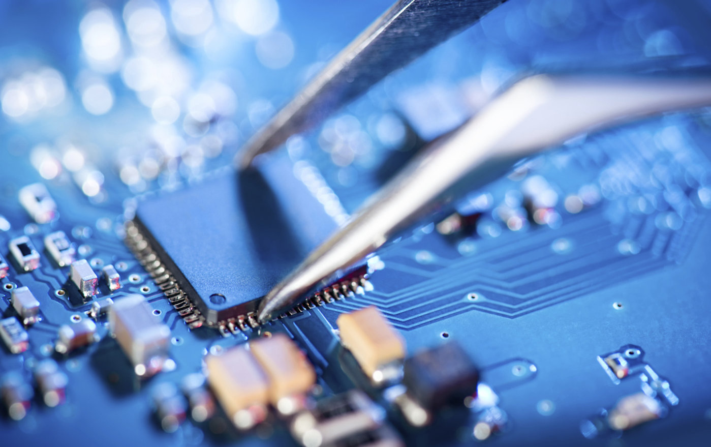 芯片破壁者（二十四）：1987战役启示录