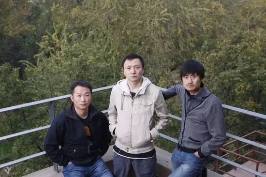 图：周源、黄继新和李申申