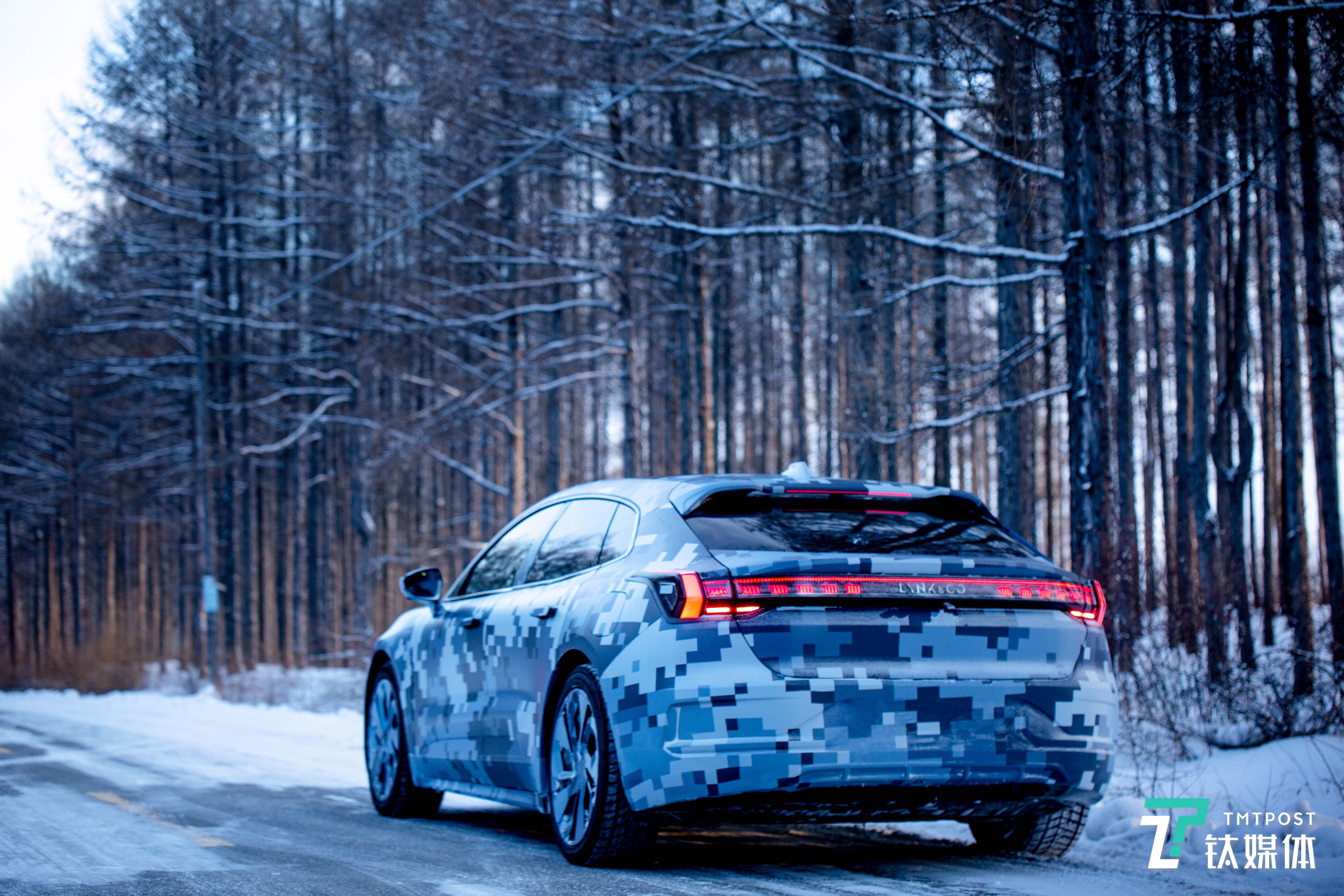 整车拥有近3米的轴距