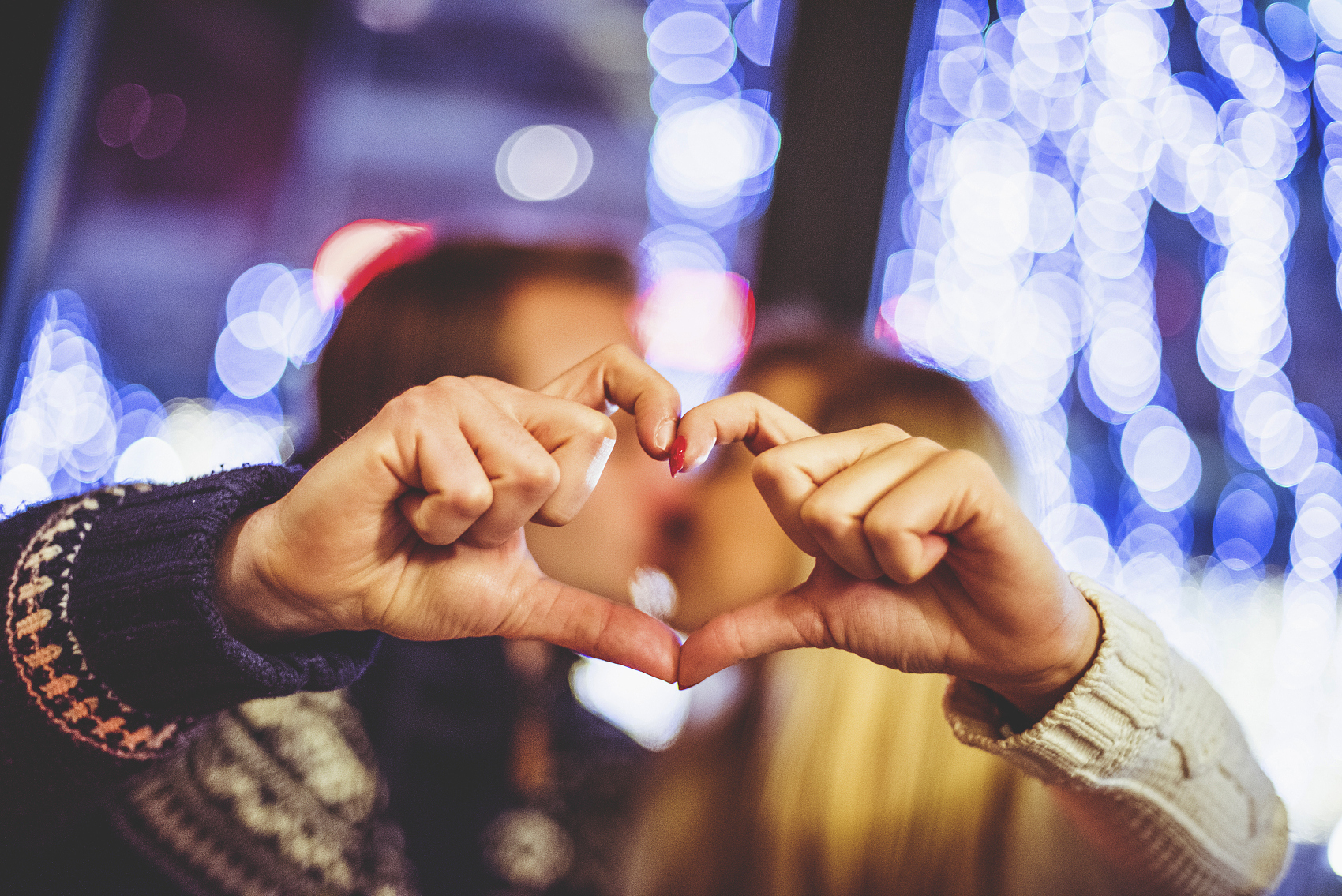 相亲节目，一部都市男女爱情故事的时代备忘录