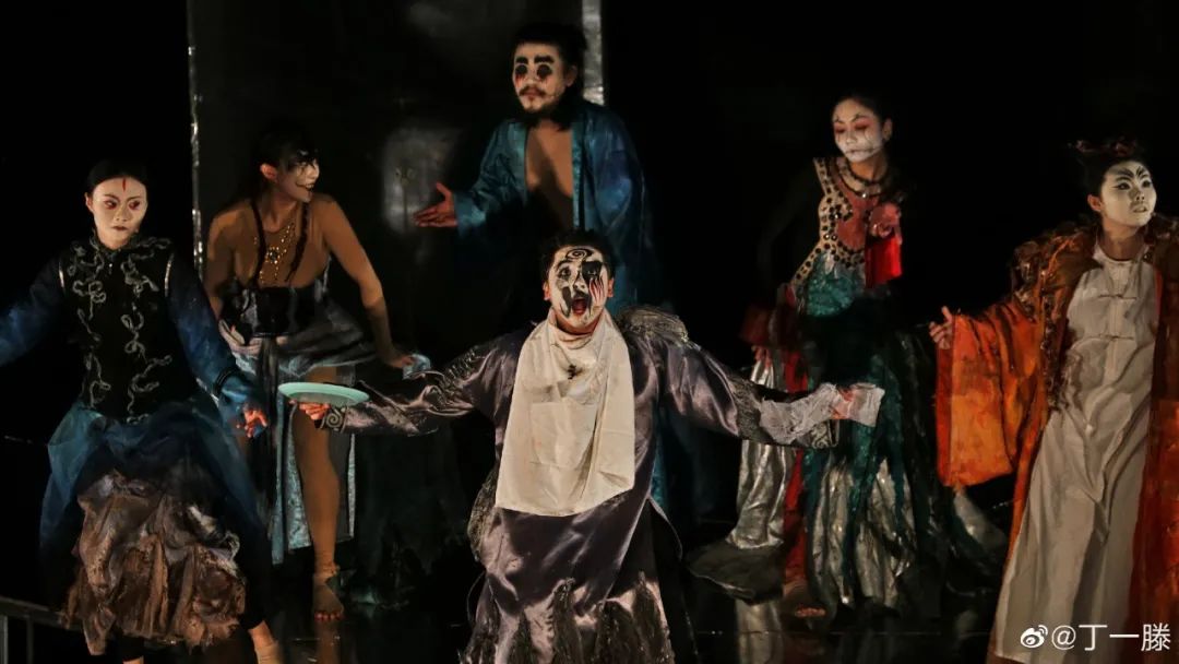 9分戏剧，1分生活