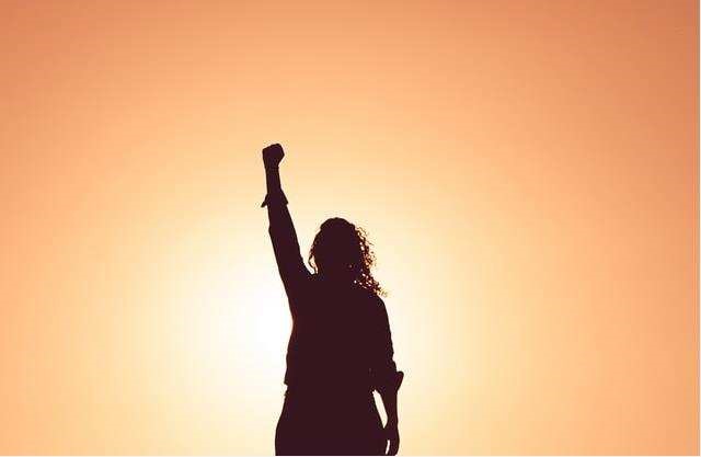 【书评】职场人生存指南：善用cosplay与权力表演