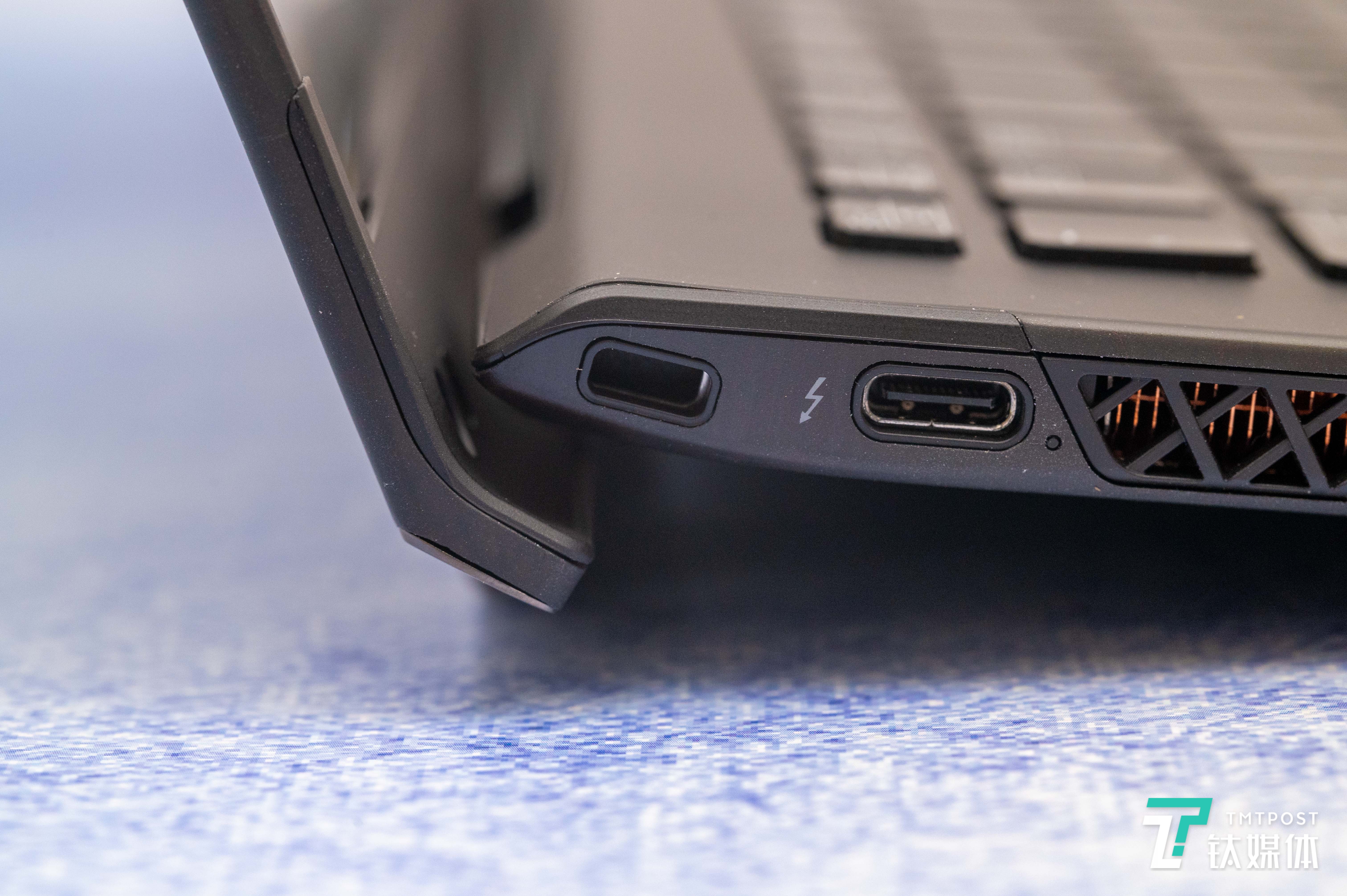 特殊的支撑结构以及接口设计