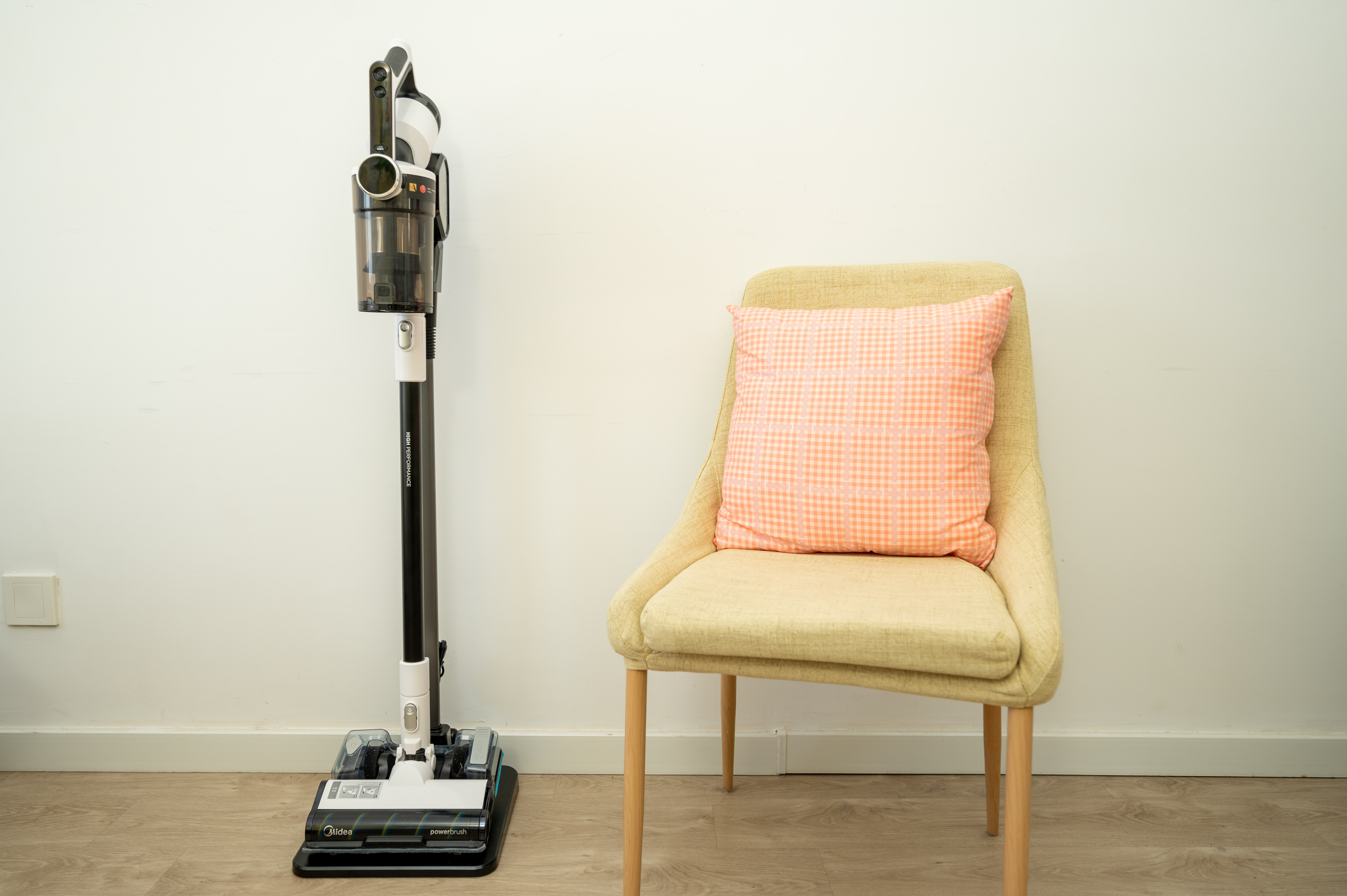 配合支架的收纳状态