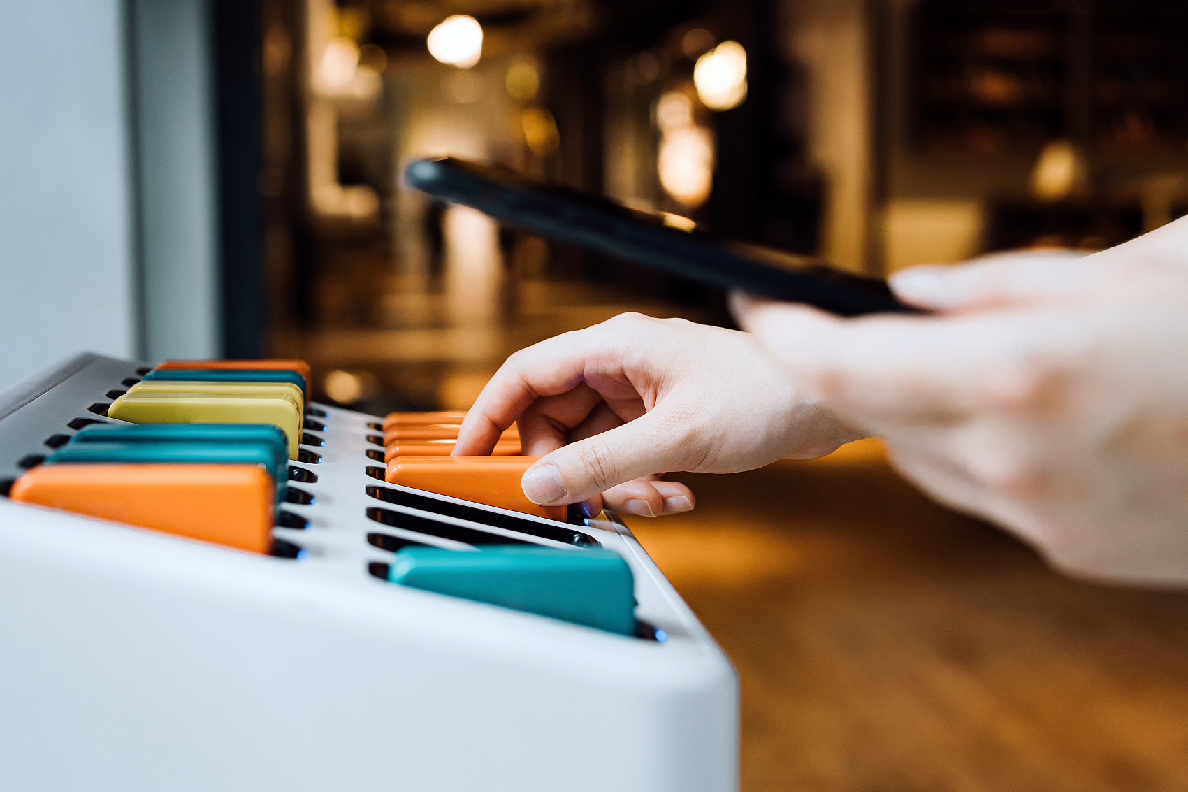 怪兽充电上市后首份财报：业绩表现真“靓”还是真“凉”？