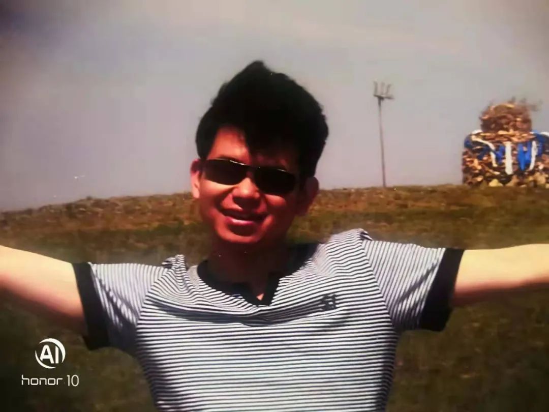 图 | 申哥10年前在内蒙古游玩