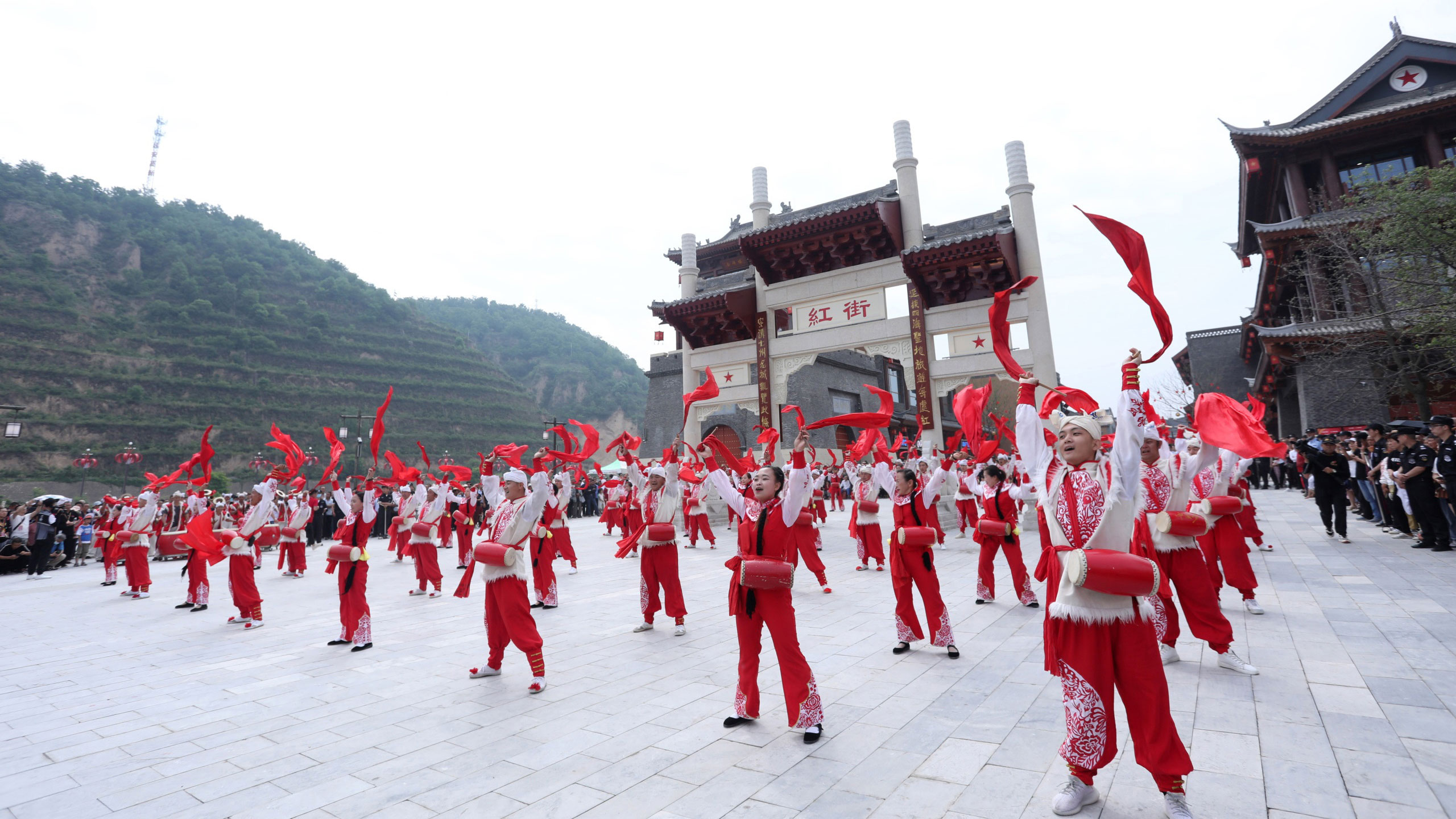 人民的节日：全国各地举办建党100周年庆祝活动