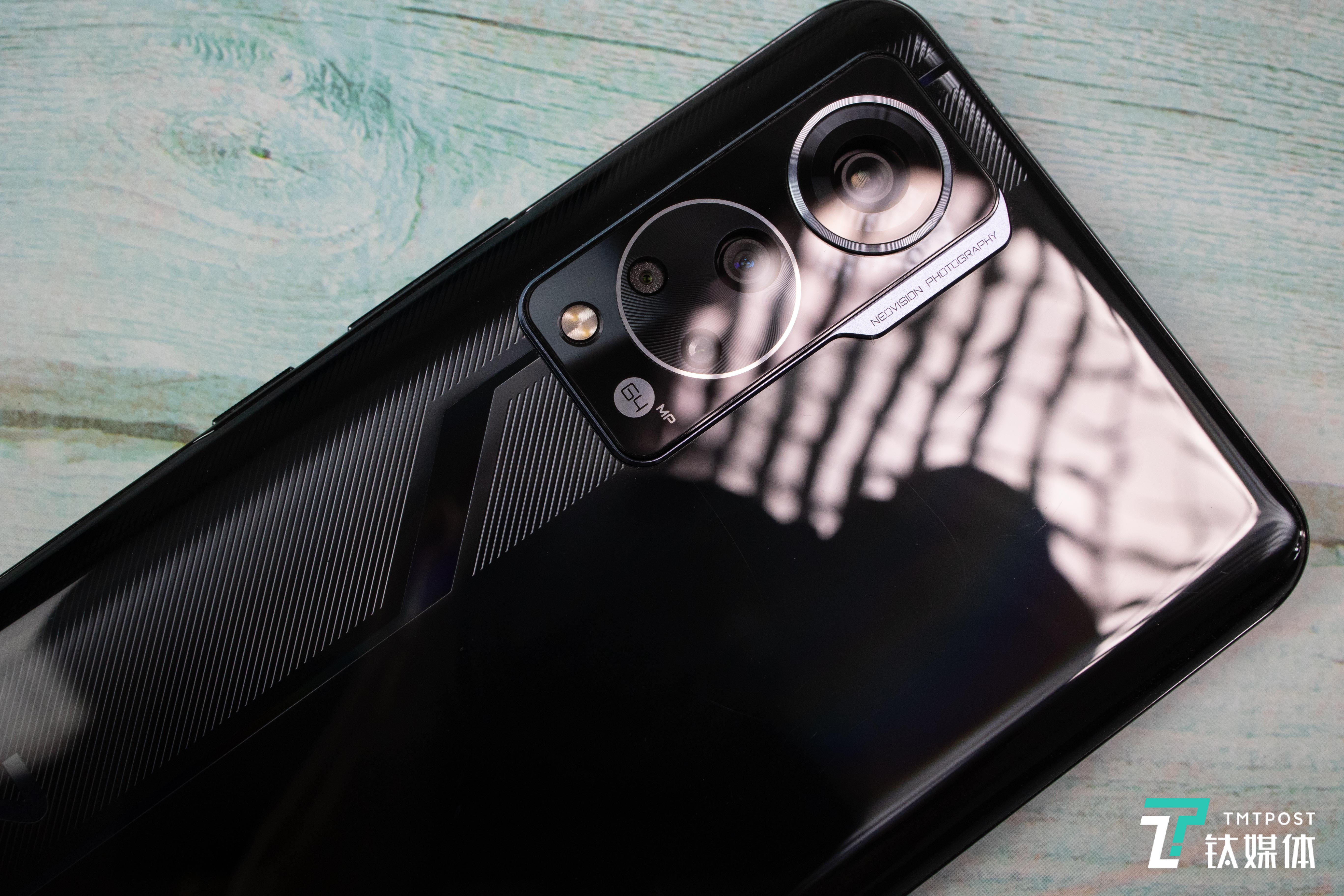 Axon30 5G-摄像头模组