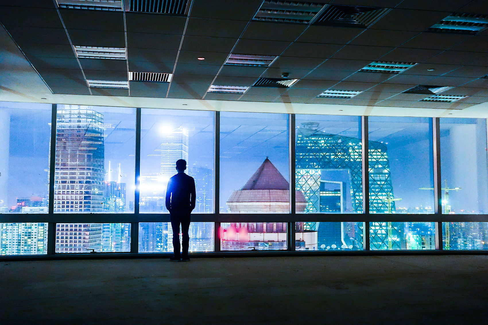 我，消费投资人，项目60倍PE，一周就得投