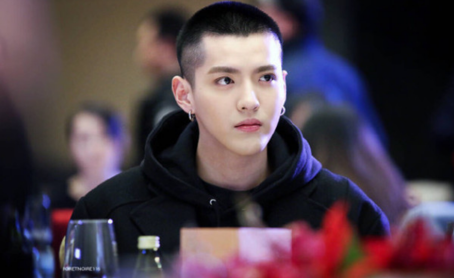 吴亦凡：当流量跌落神坛